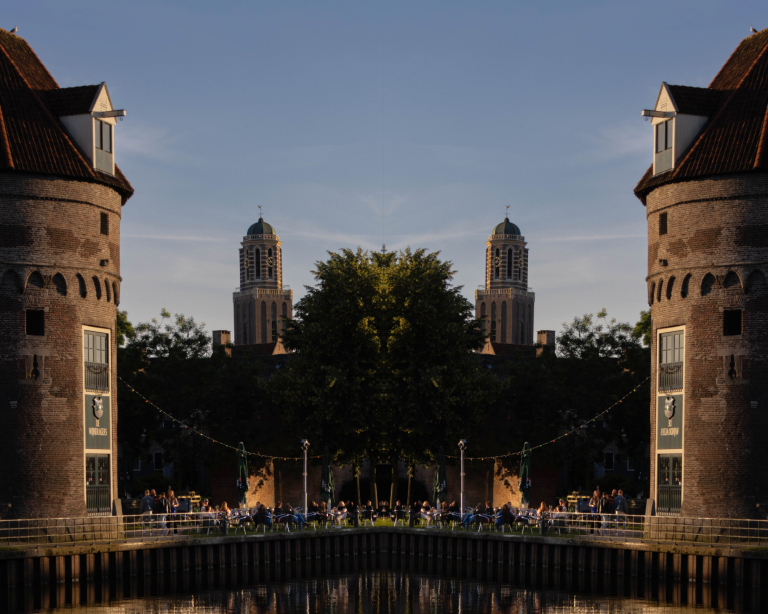 Peperbus en t Beugeltje op een zomeravond